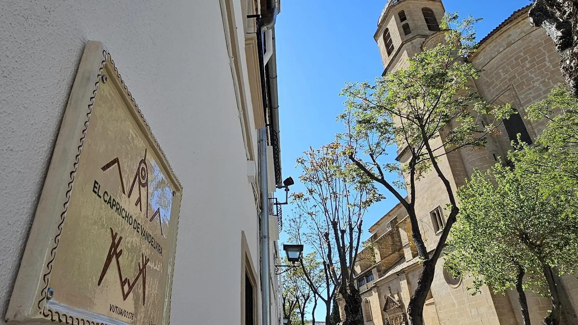 El Capricho De Vandelvira Úbeda 0*,  España